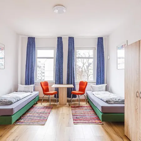 Apartamento Dkn - Ihr Zuhause Auf Zeit In - Vollmoebliert - Waschmaschine - Wlan - Naehe Leipziger Zoo *