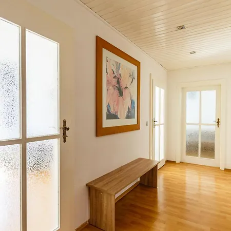 Apartamento Dkn - Ihr Zuhause Auf Zeit In - Vollmoebliert - Waschmaschine - Wlan - Naehe Leipziger Zoo *