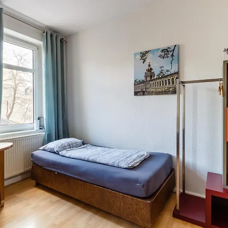 Dkn - Ihr Zuhause Auf Zeit In - Vollmoebliert - Waschmaschine - Wlan - Naehe Leipziger Zoo