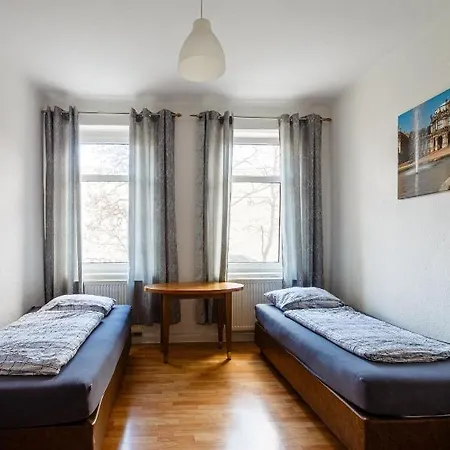 Gemuetliche Monteurwohnung In Gohlis-sued * Leipzig