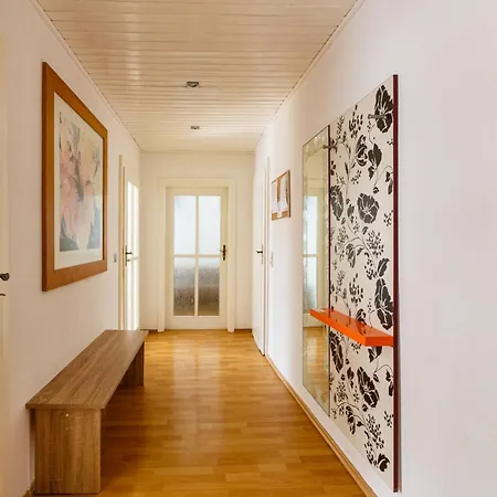 Gemuetliche Monteurwohnung In Gohlis-sued Apartment *