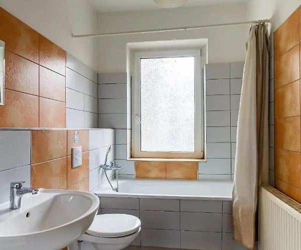 Gemütliche Monteurwohnung In Gohlis-süd