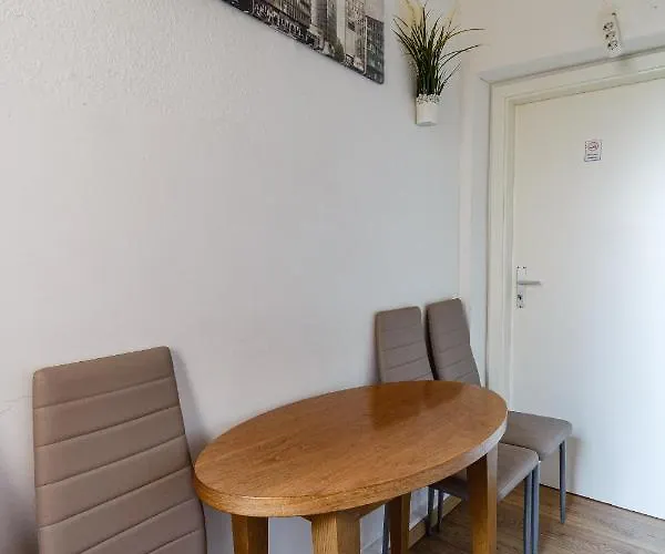Gemütliche Monteurwohnung In Gohlis-süd Leipzig