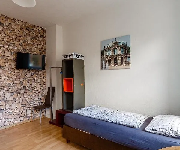 Apartment Gemütliche Monteurwohnung In Gohlis-süd *