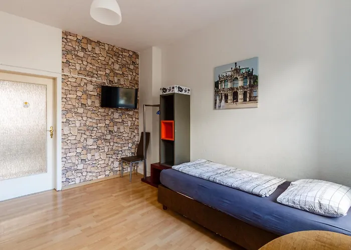 Apartment Gemütliche Monteurwohnung In Gohlis-süd